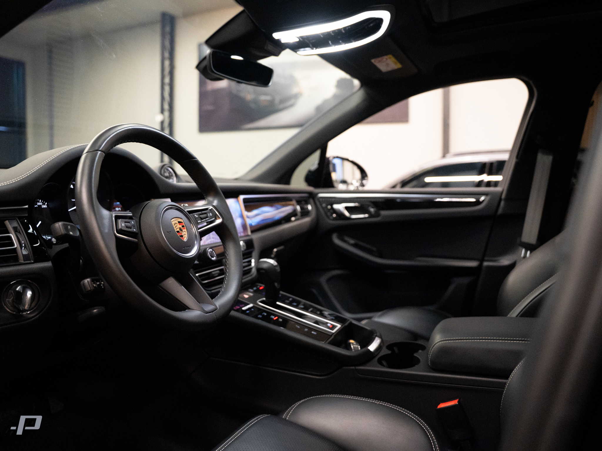 MACAN-17