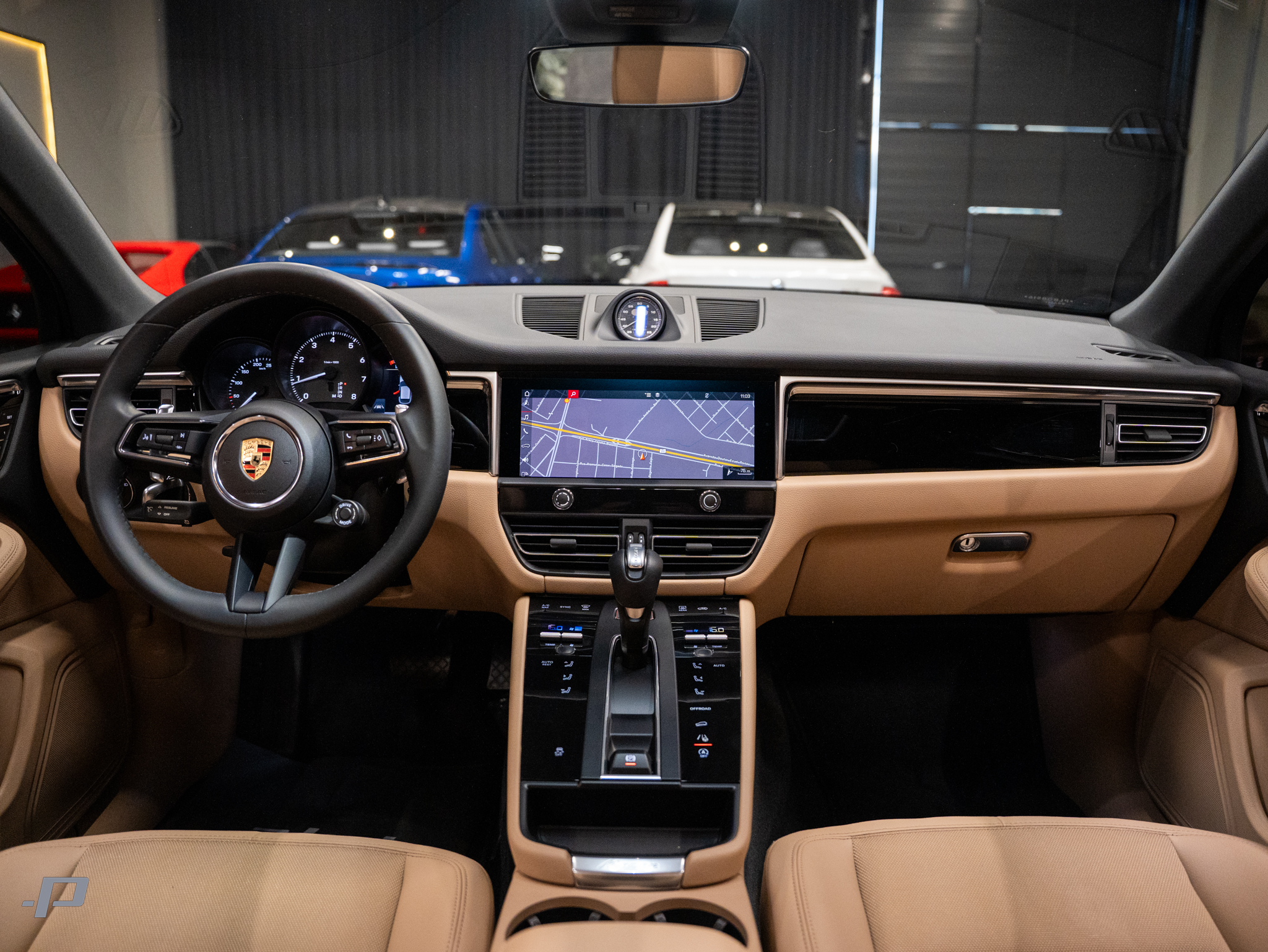MACAN-11