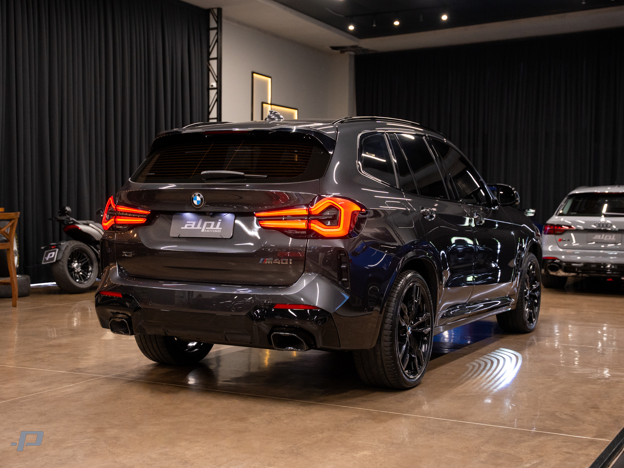 X3 M40i-09