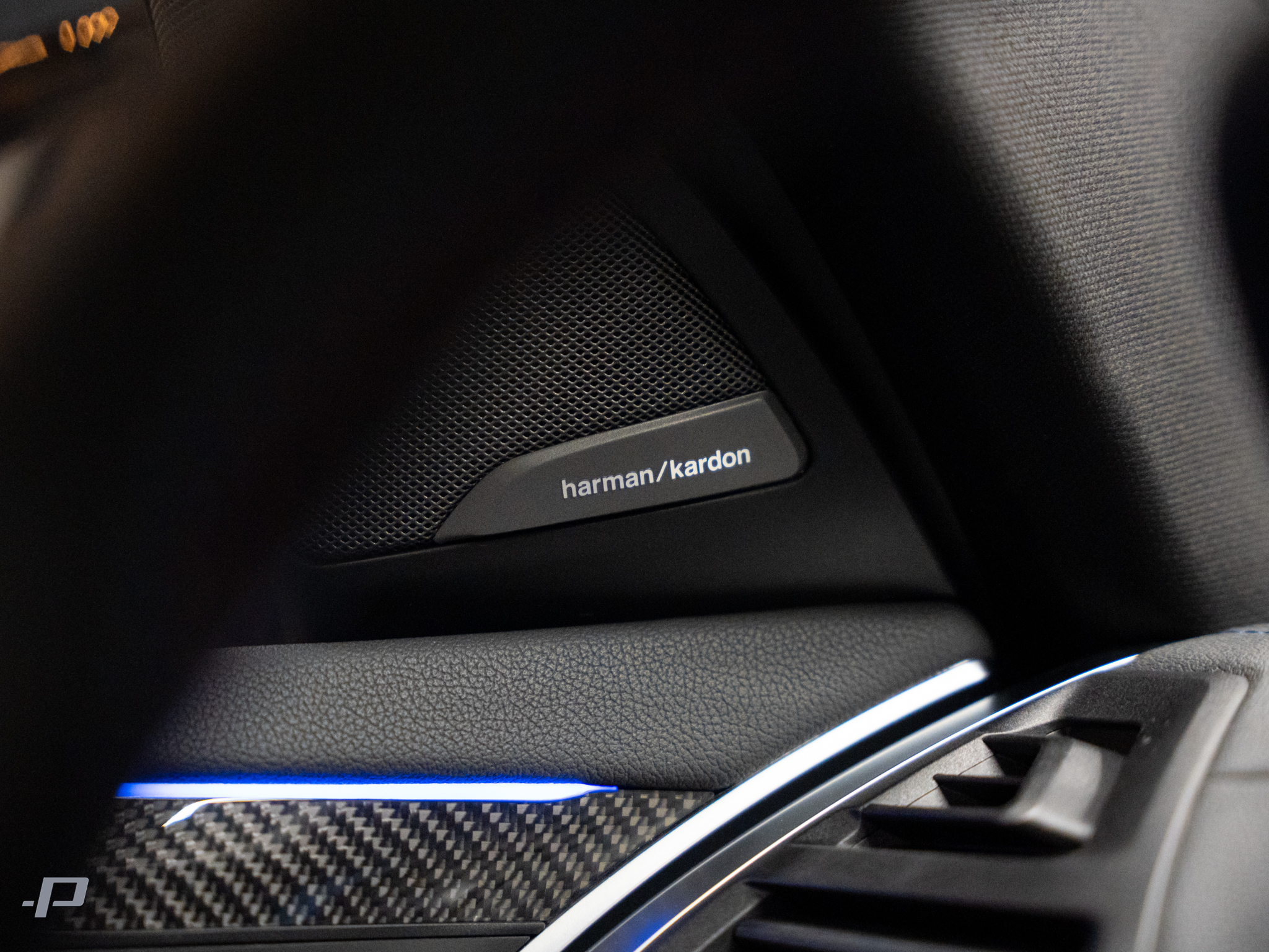 X3 M40i-28