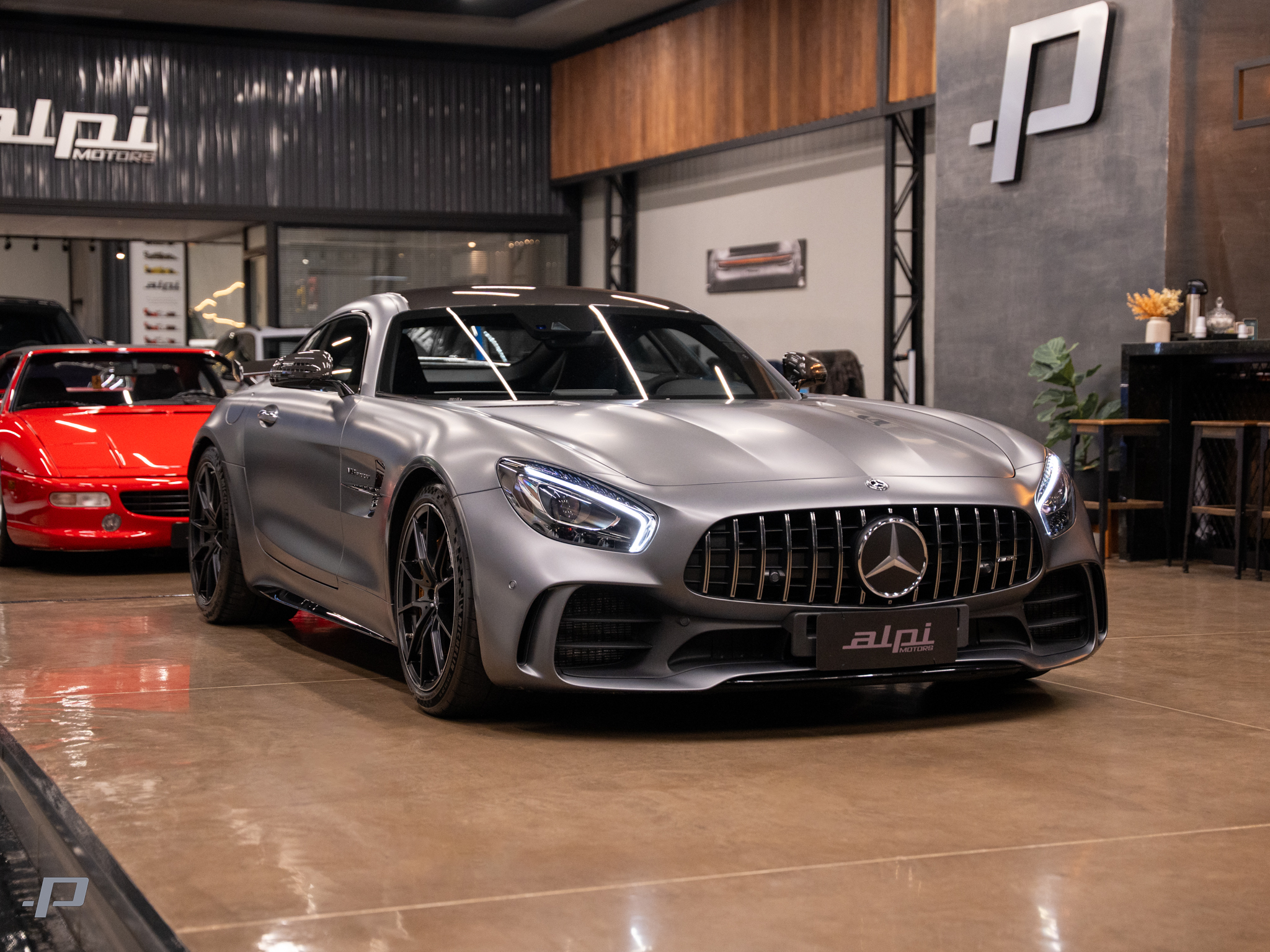 AMG GTR-04