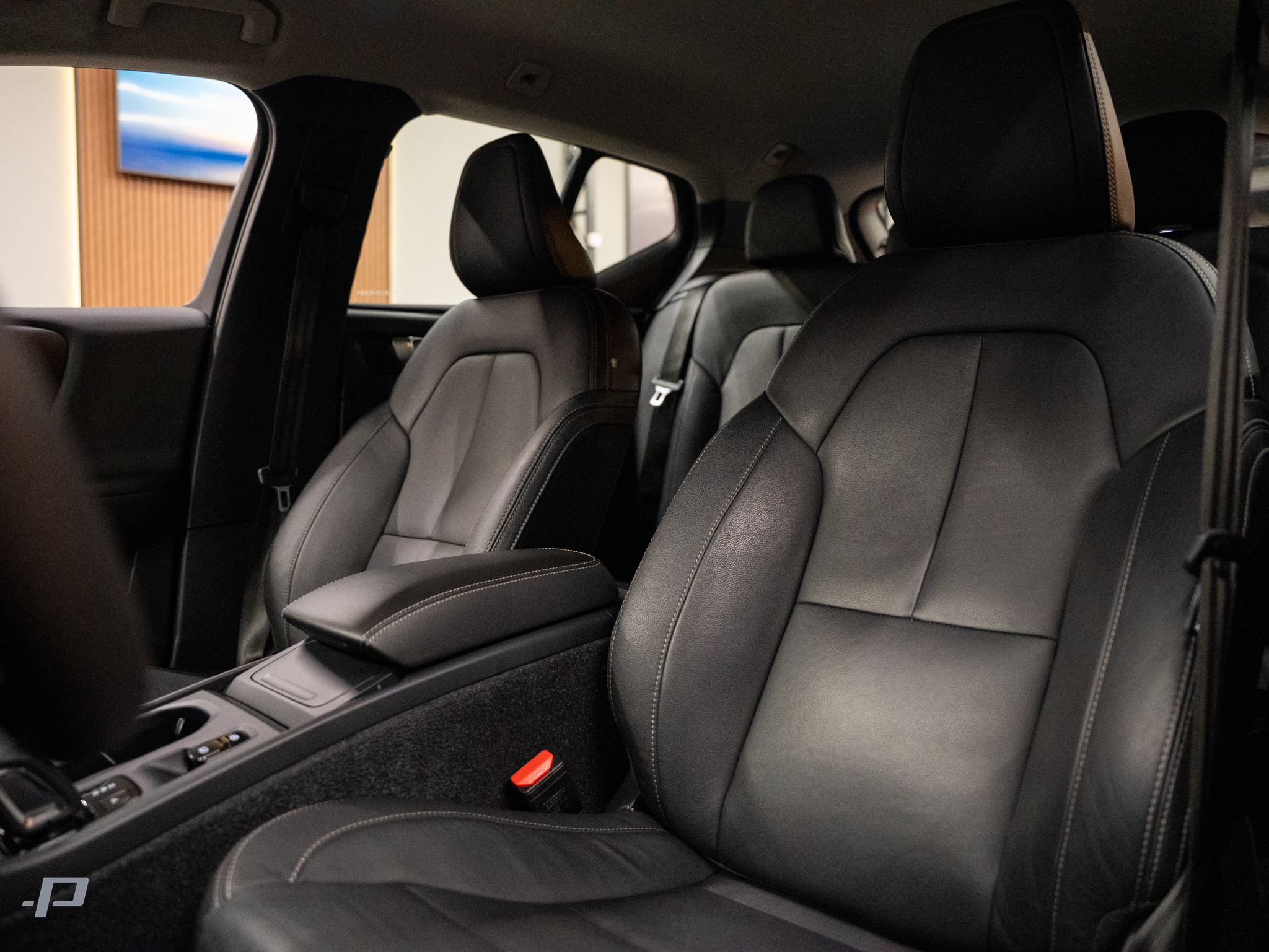 XC40-18