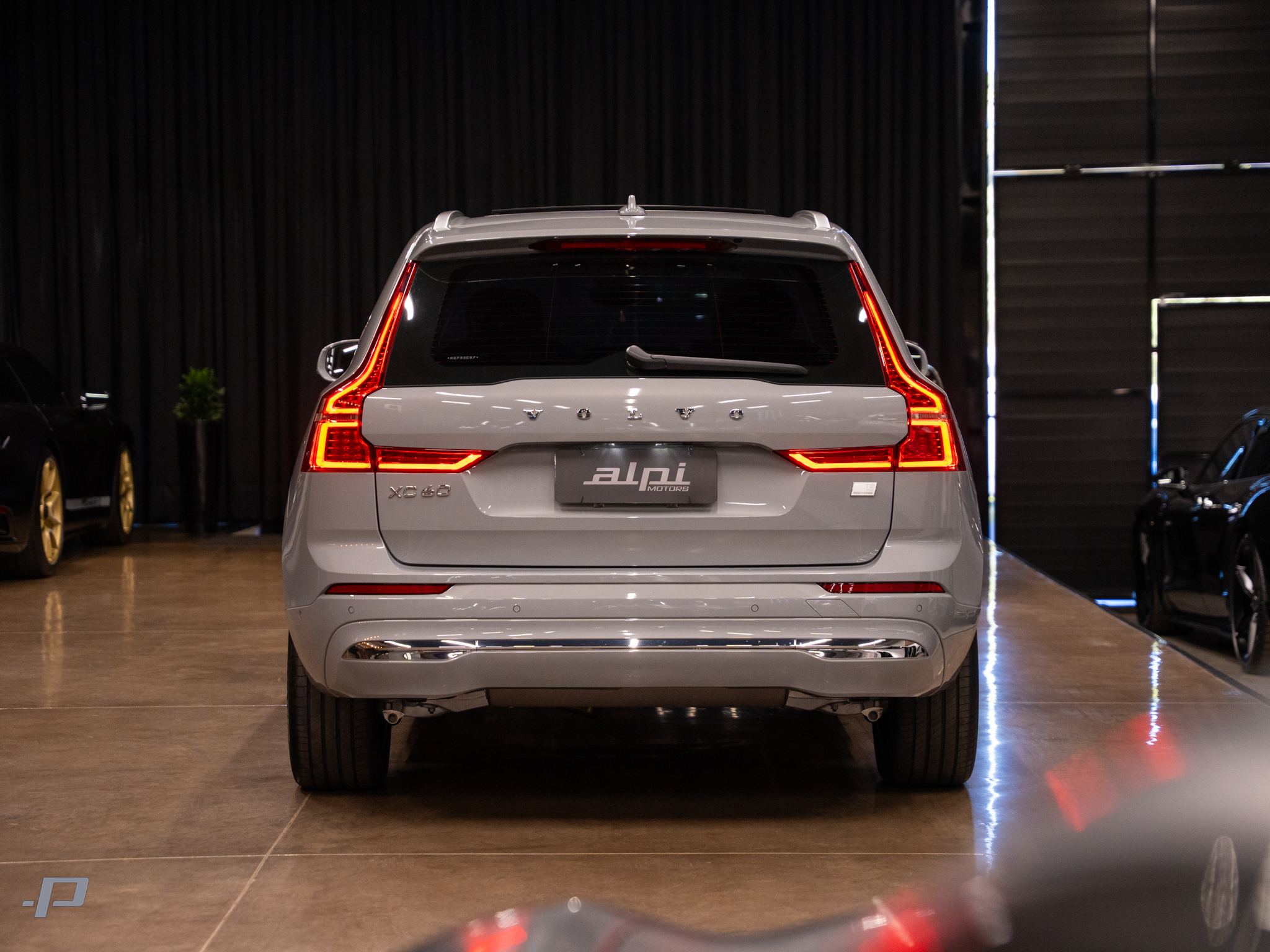 VOLVO XC60-11