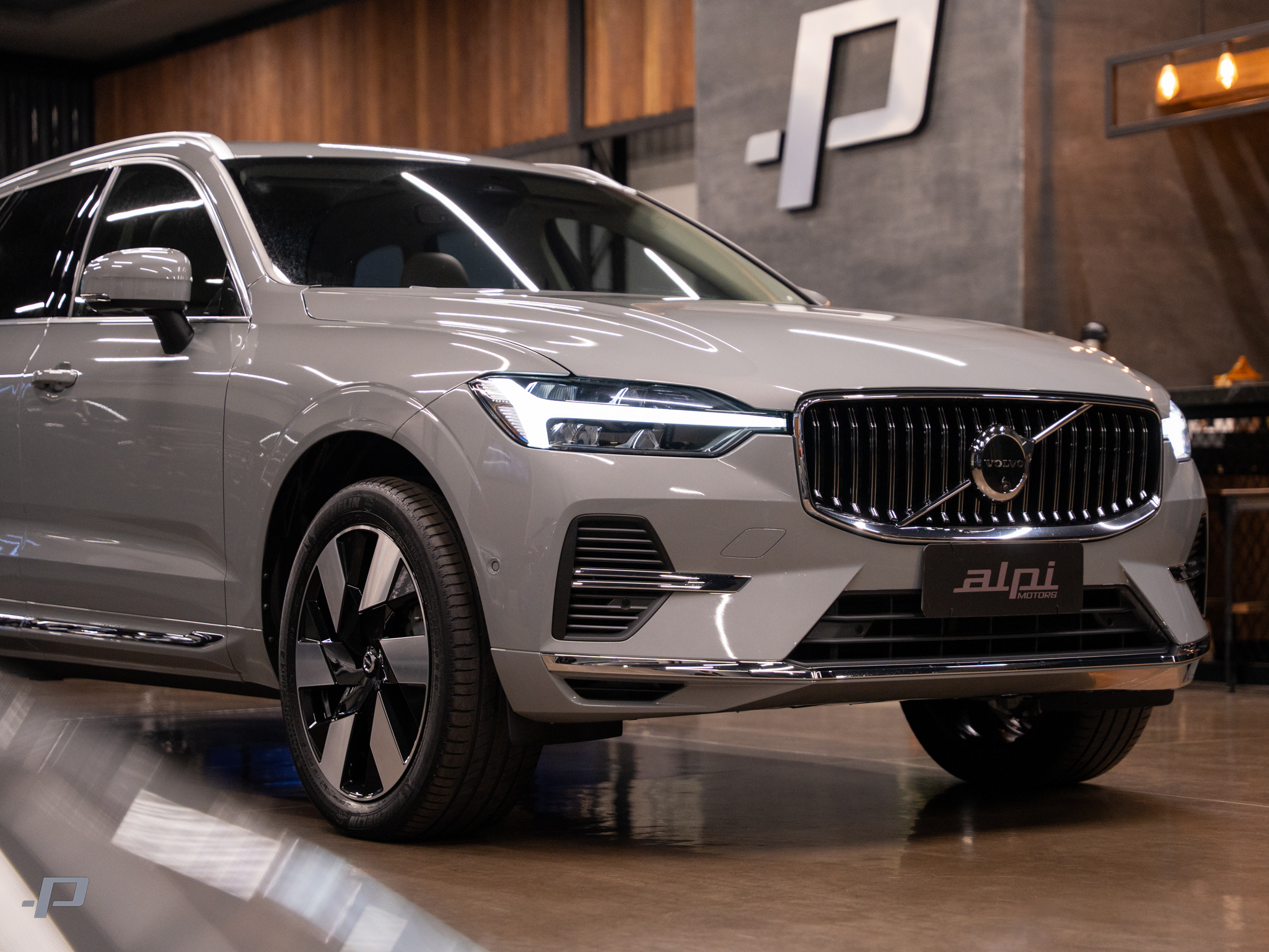 VOLVO XC60-39