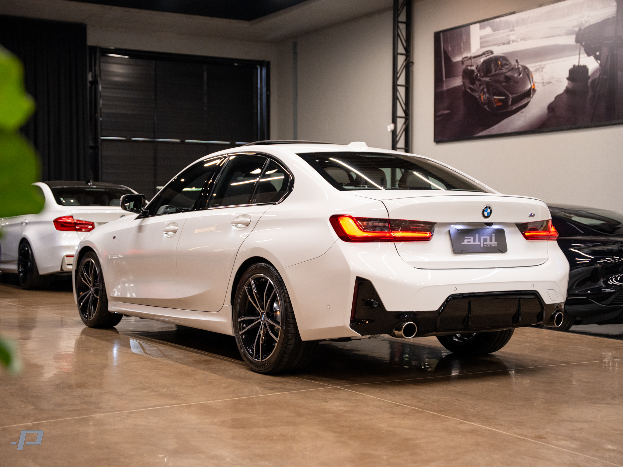 320I-08