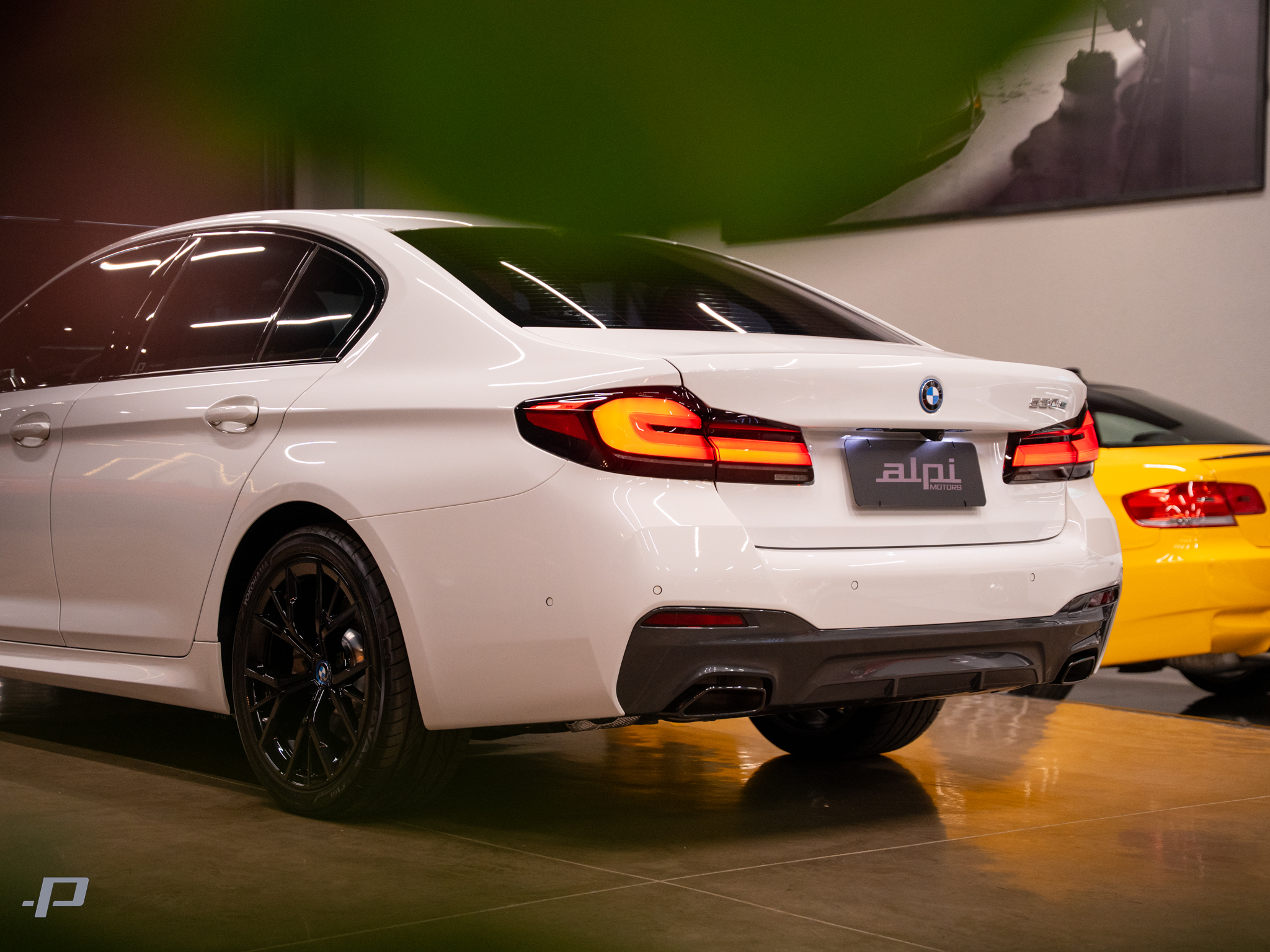 530e-08