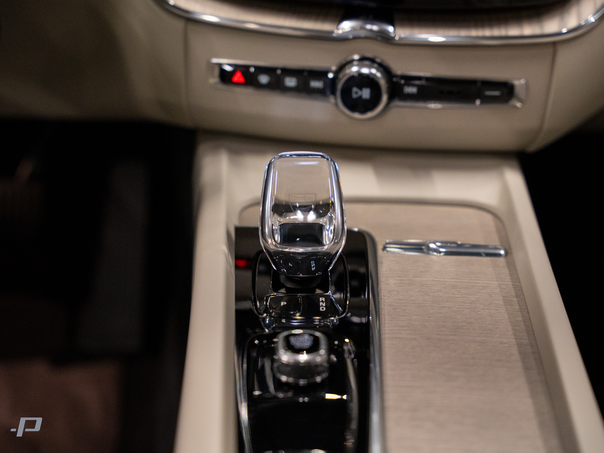 VOLVO XC60-26