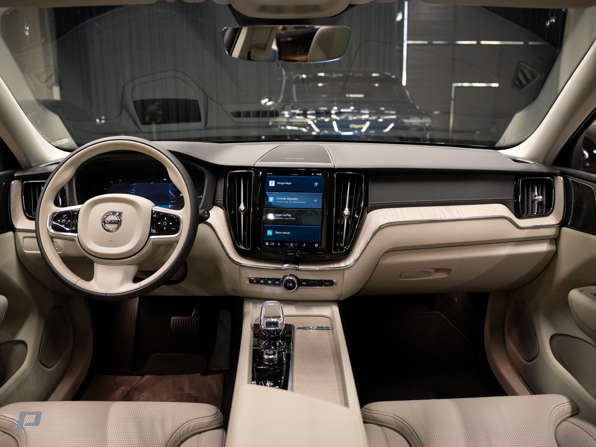VOLVO XC60-28