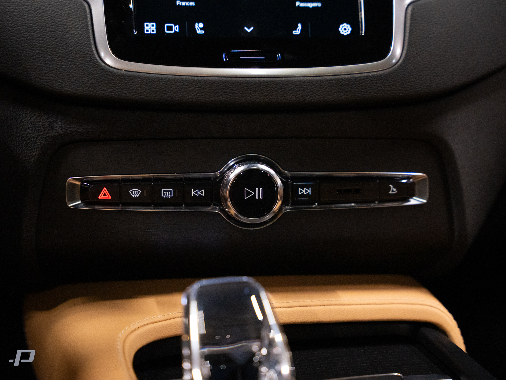 XC90-23