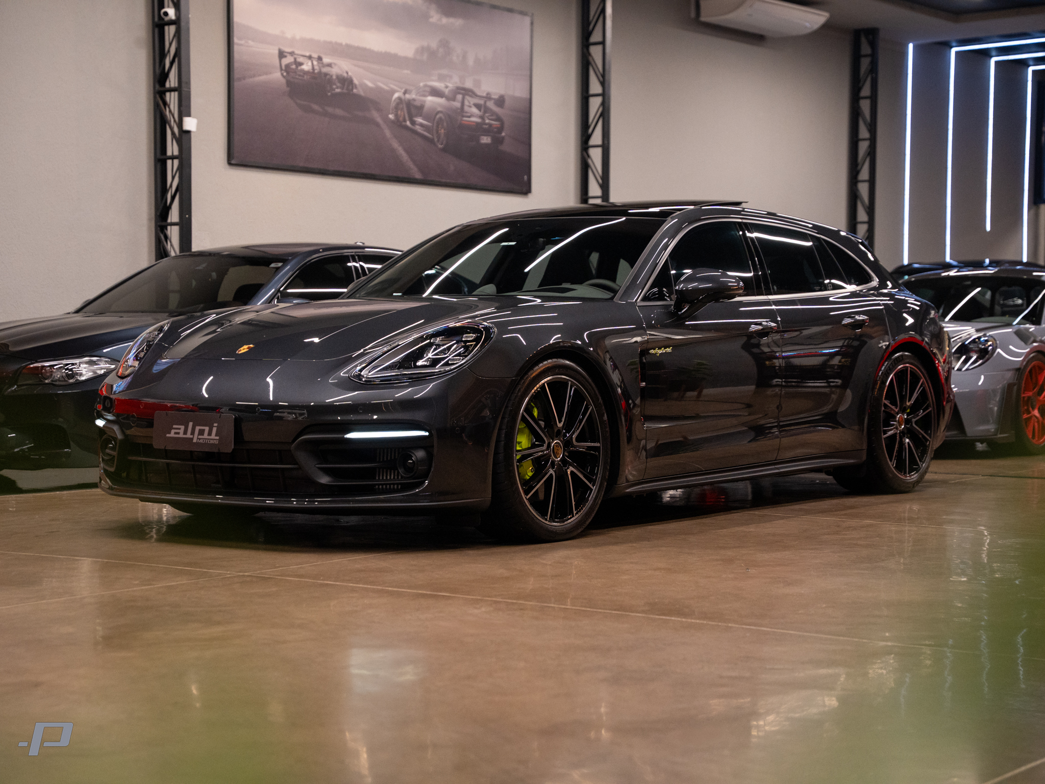 PANAMERA-03