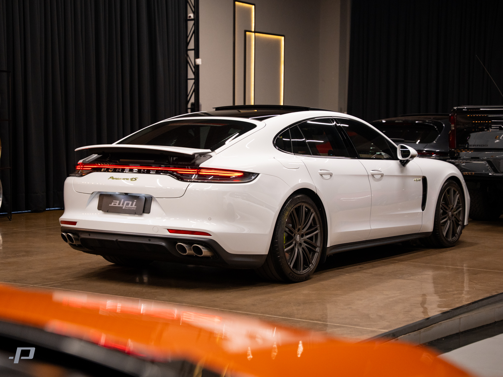 PANAMERA 4S-07