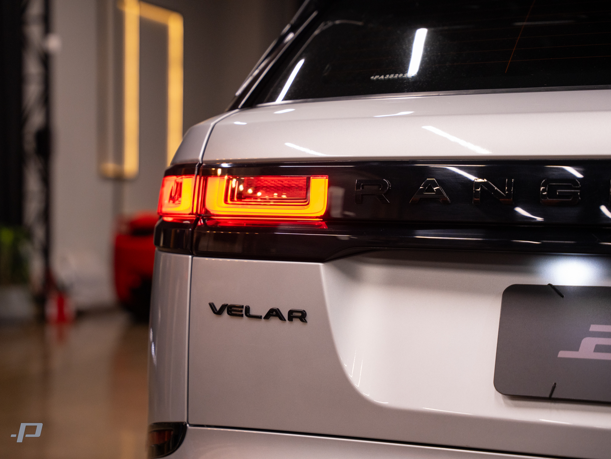 VELAR-10