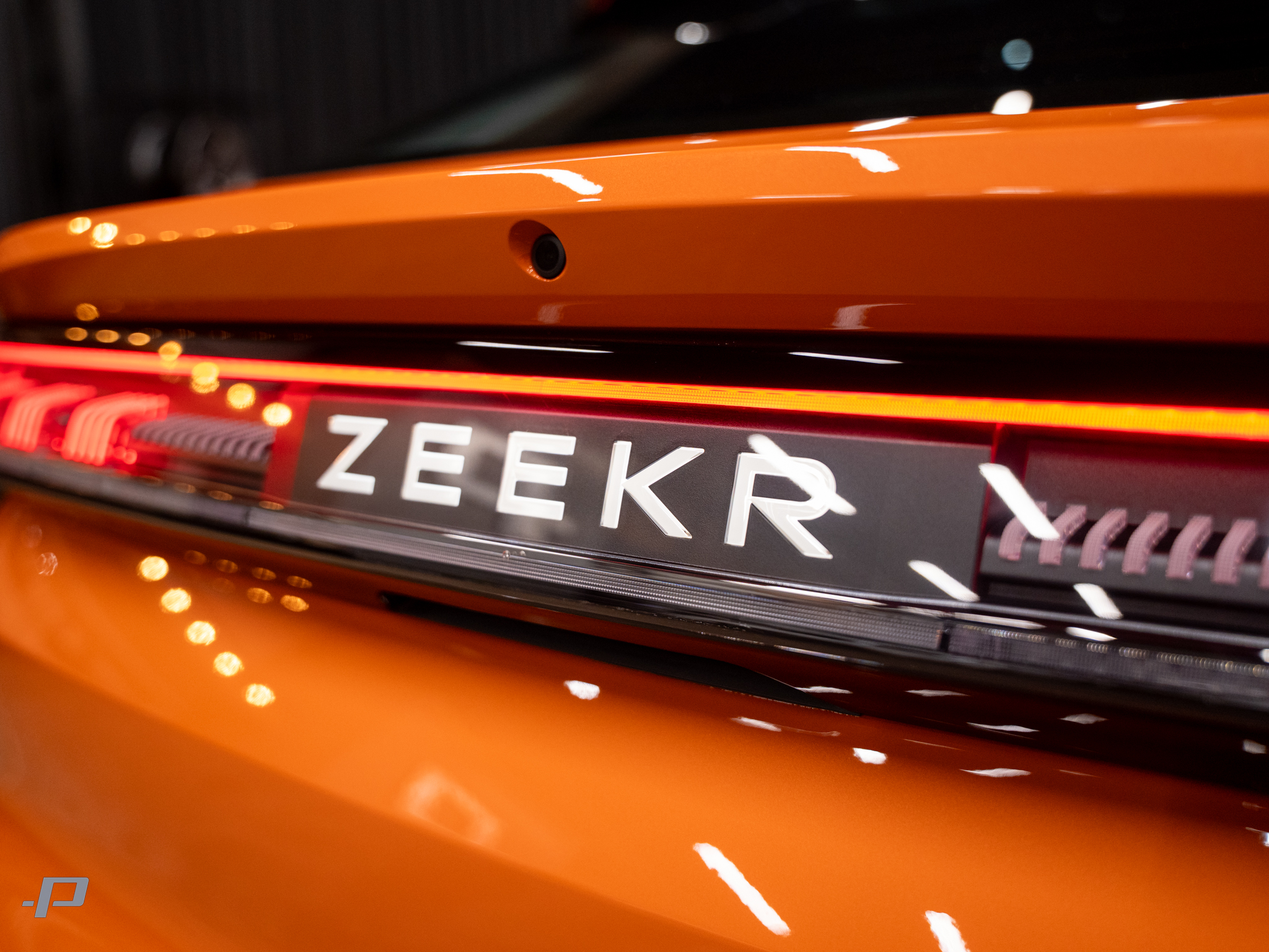 ZEEKR 001-23