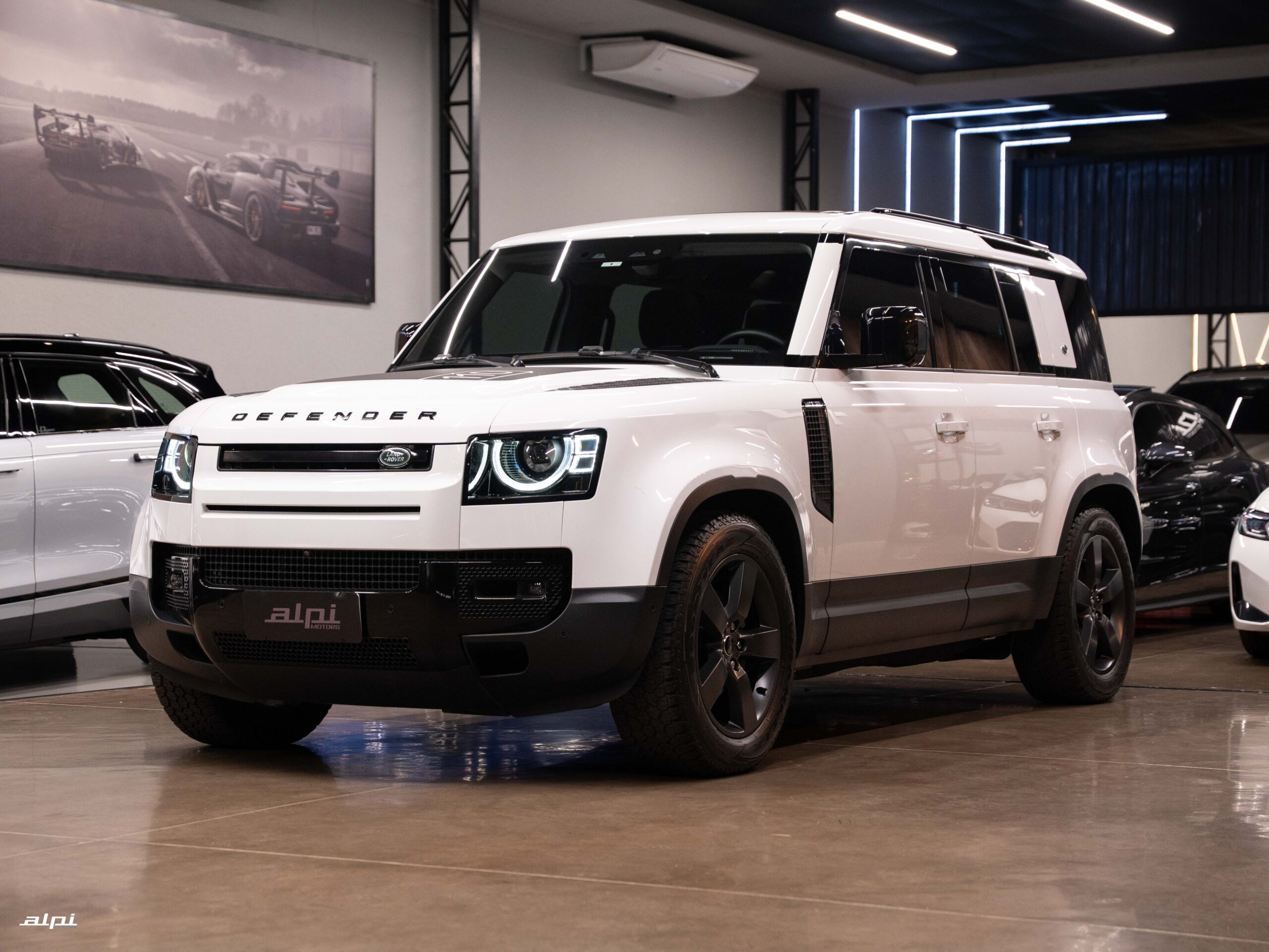 DEFENDER (2)
