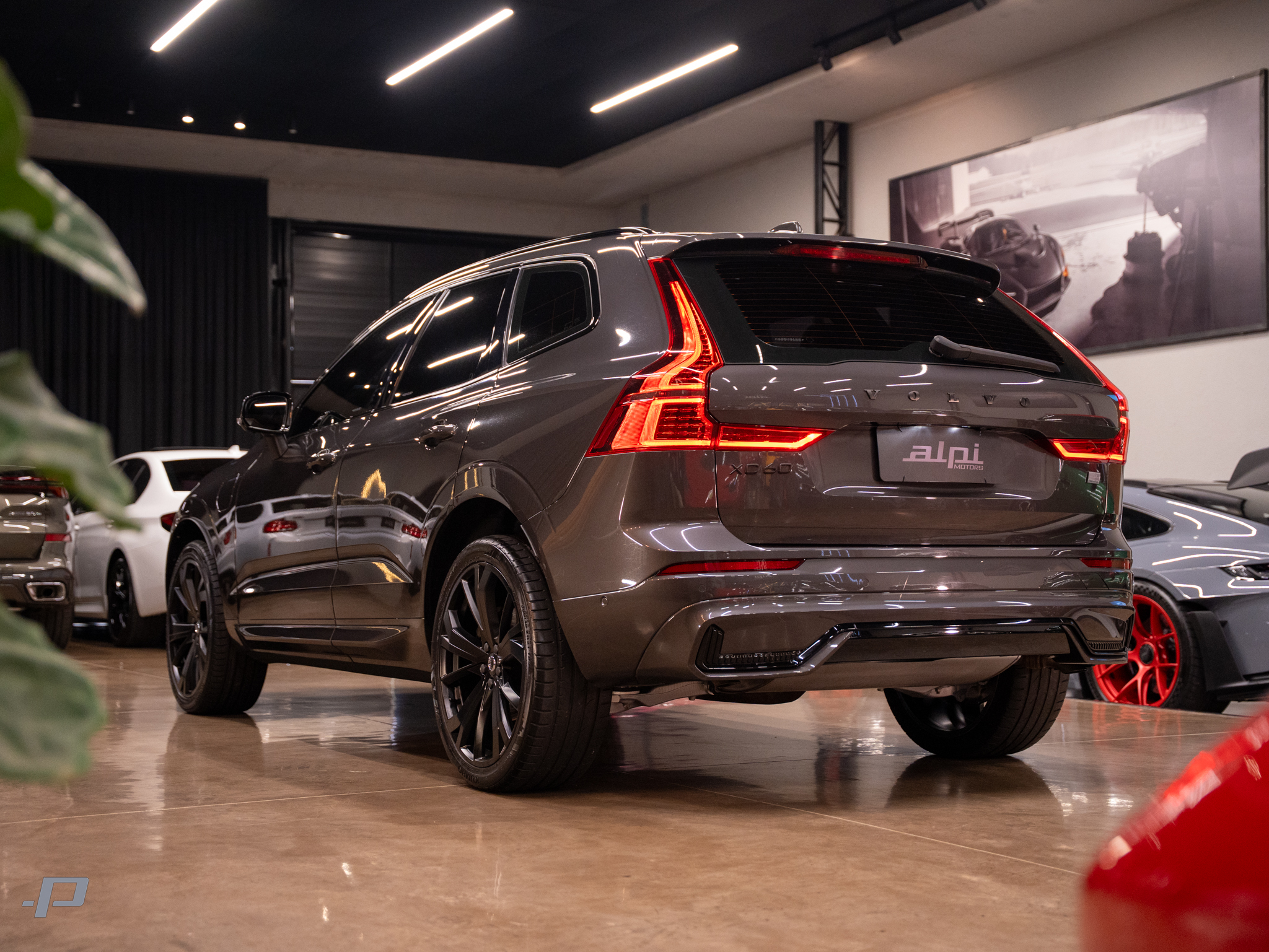 VOLVO XC60 T8 R DESIGN 2022 - ALPI MOTORS_Página_07