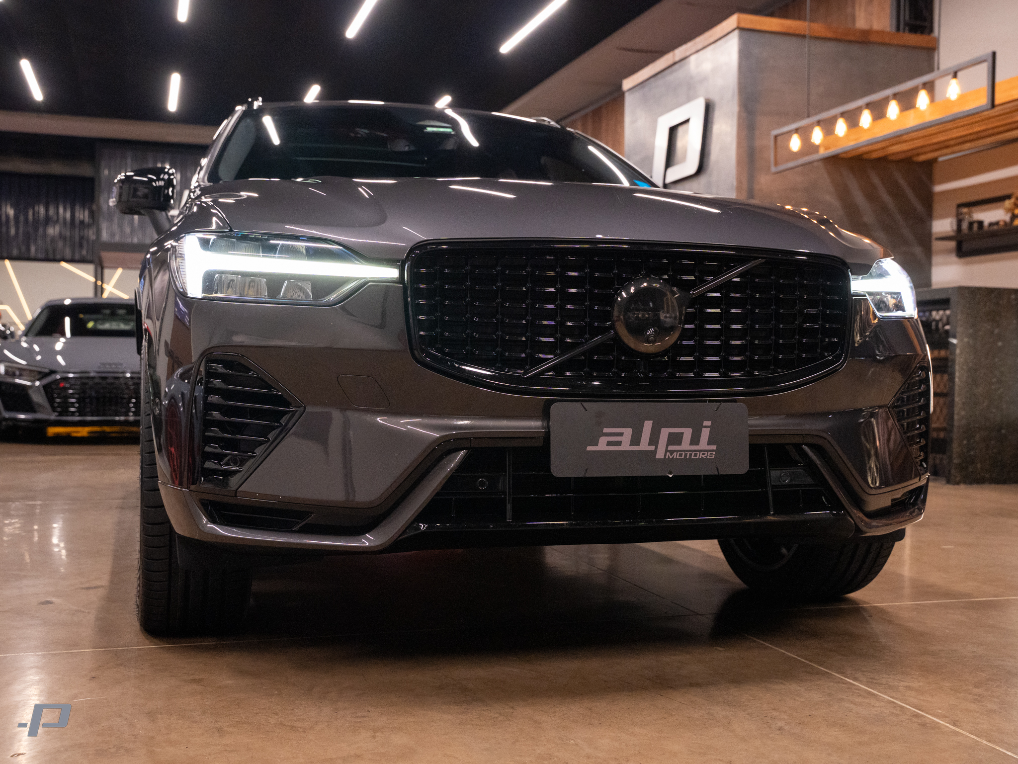 VOLVO XC60 T8 R DESIGN 2022 - ALPI MOTORS_Página_09