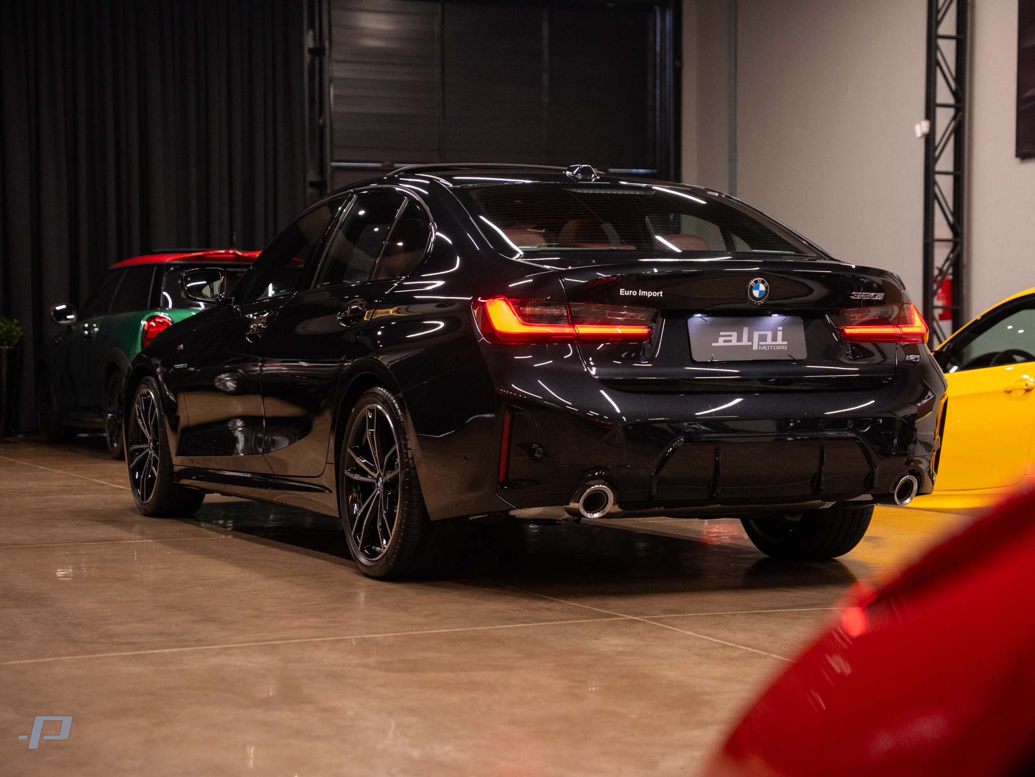 320I-05