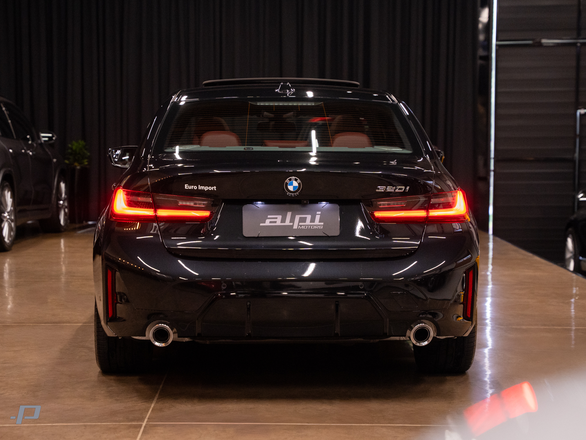 320I-06