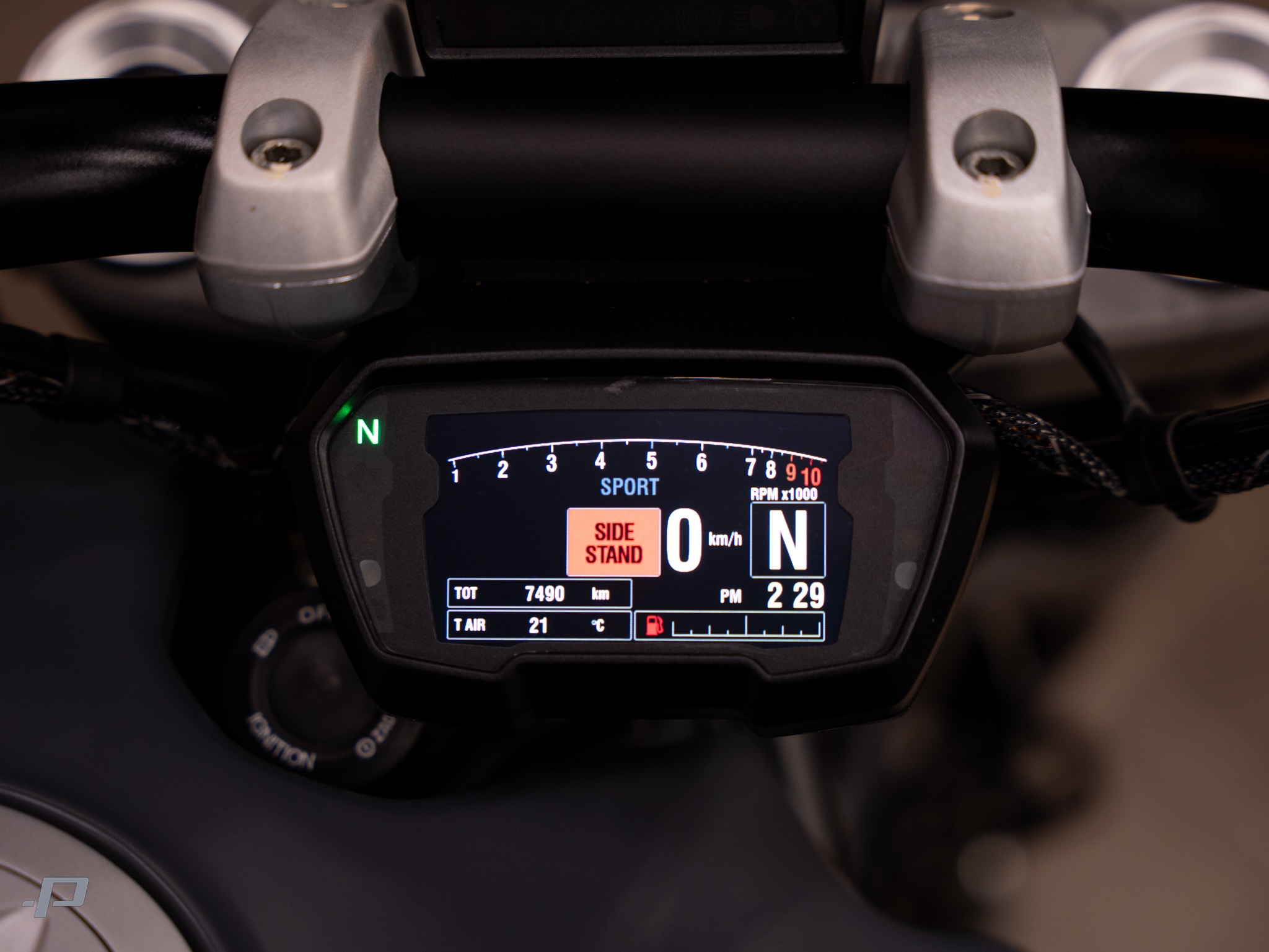 XDIAVEL-01