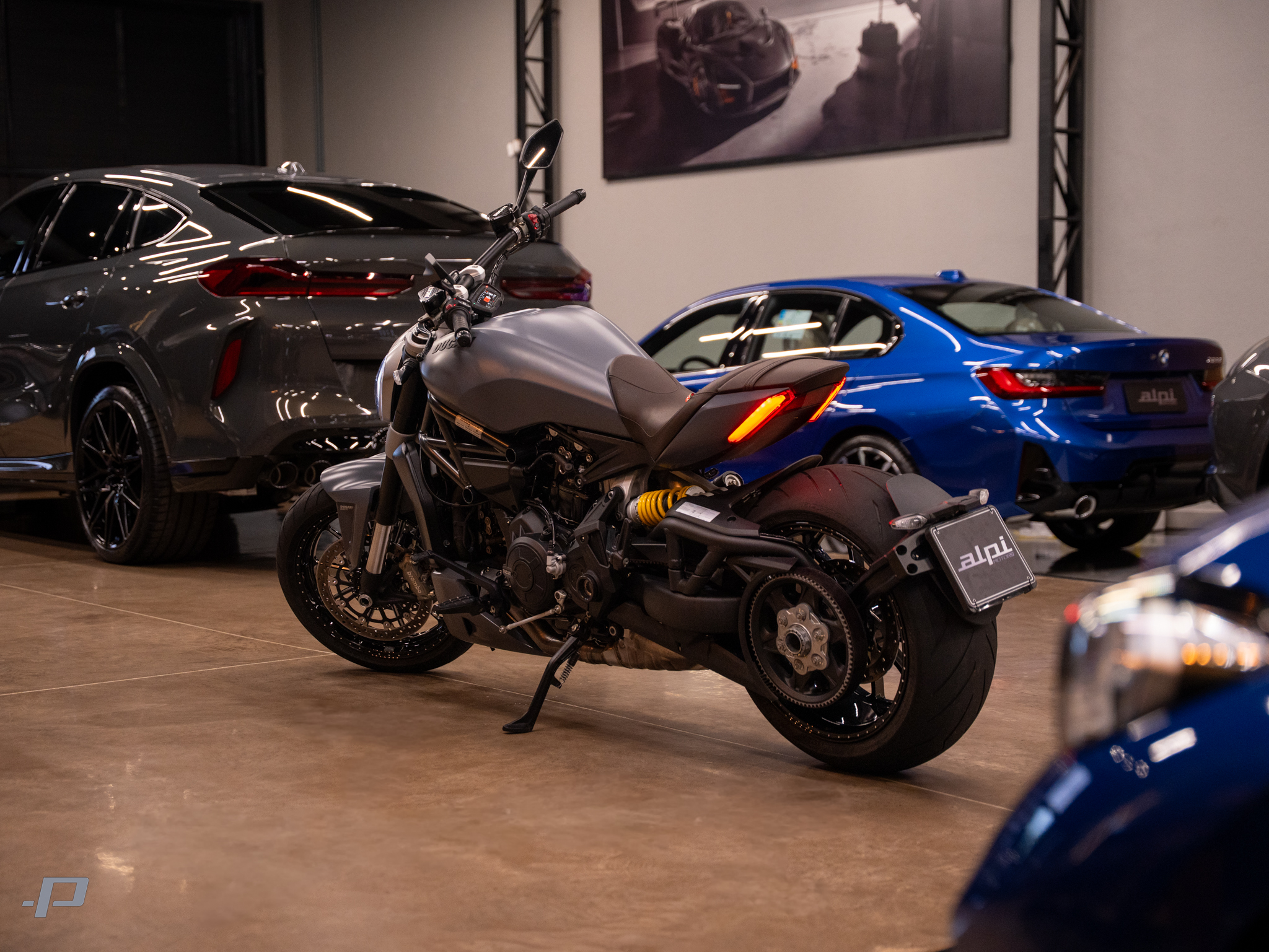 XDIAVEL-18