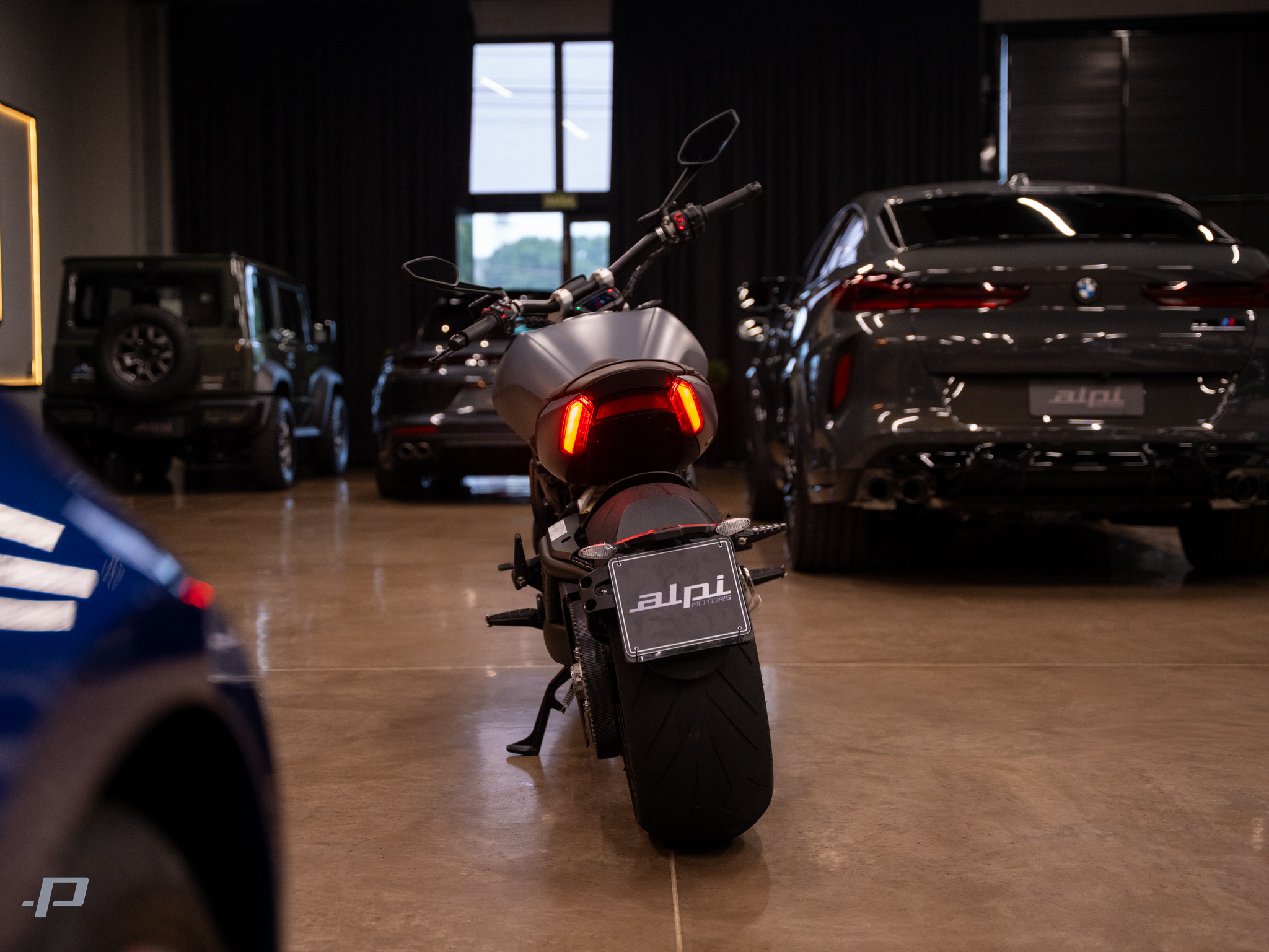 XDIAVEL-20
